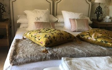 Property slide 25