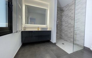 Property slide 34