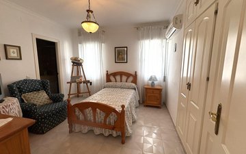 Property slide 24