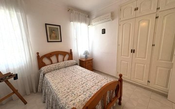 Property slide 25
