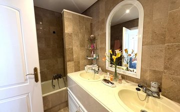 Property slide 29
