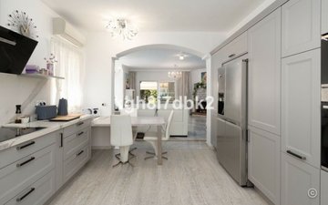 Property slide 14
