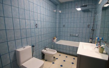 Property slide 10