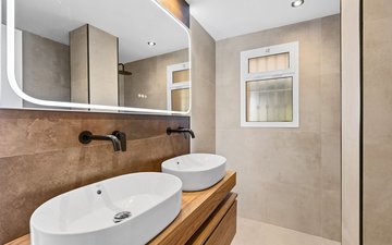 Property slide 27