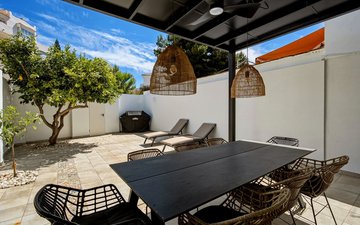 Property slide 22