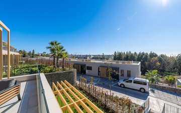 Property slide 25