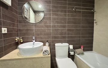 Property slide 18