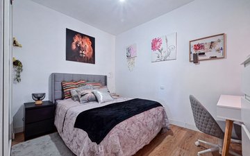 Property slide 10