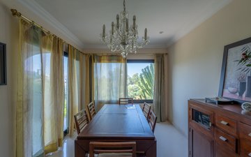 Property slide 10