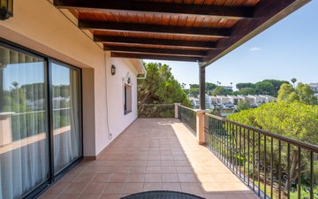 Property slide 23