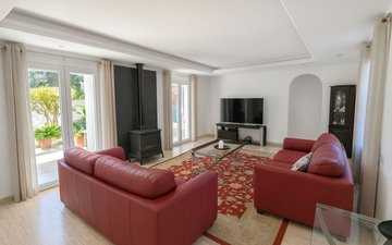 Property slide 23