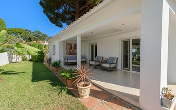 Property slide 25