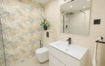 Property slide 44
