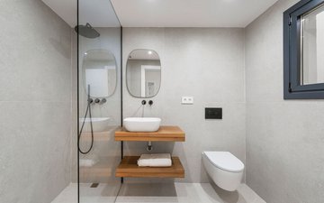 Property slide 18