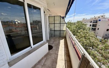 Property slide 10