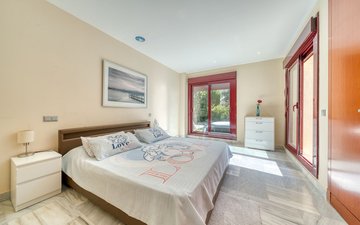 Property slide 16