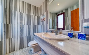 Property slide 24
