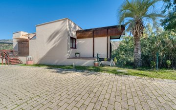 Property slide 27