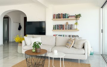 Property slide 21