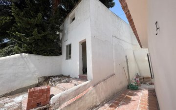 Property slide 22