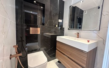 Property slide 22