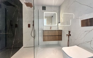 Property slide 31