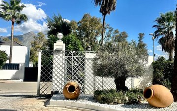 Property slide 68
