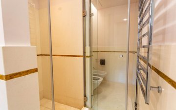 Property slide 19