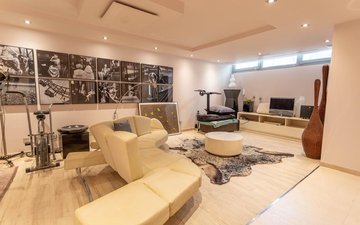 Property slide 24