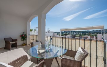 Property slide 18
