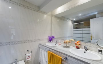 Property slide 19