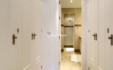 Property slide 10