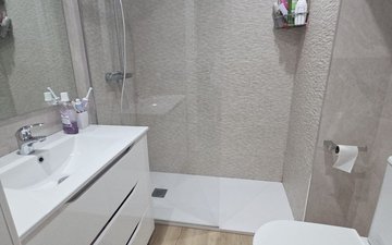Property slide 21