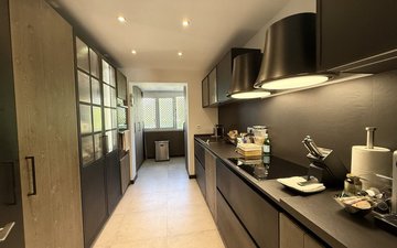 Property slide 25