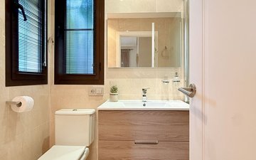 Property slide 12