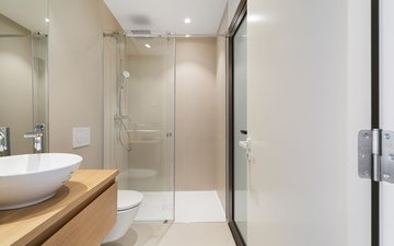 Property slide 19