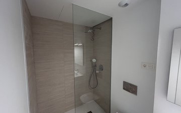 Property slide 15