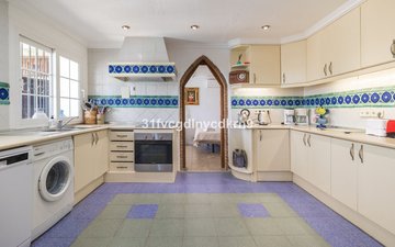 Property slide 29