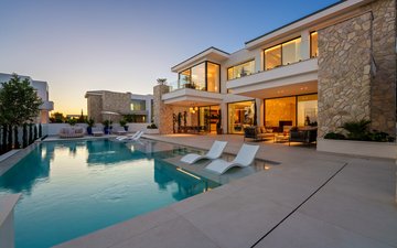 Property slide 24
