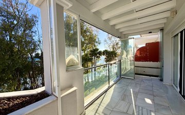 Property slide 18