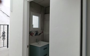 Property slide 25