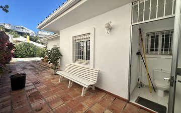 Property slide 37