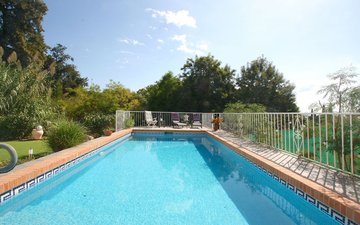 Property slide 22