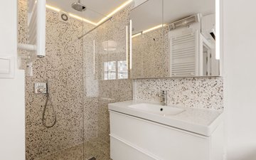 Property slide 18