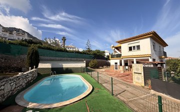 Property slide 4