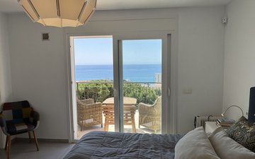 Property slide 25
