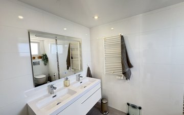 Property slide 33