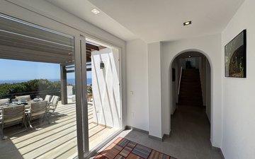 Property slide 39