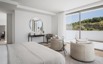 Property slide 10