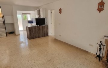 Property slide 11